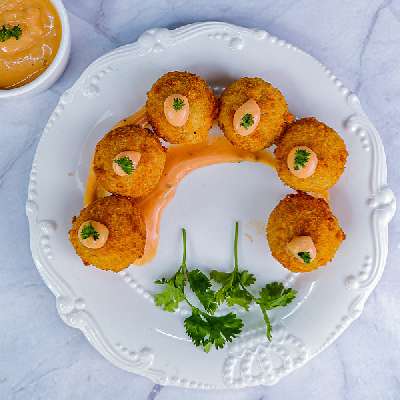Jalapeno Cheese Balls [6 Pcs]