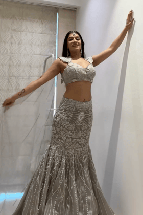 Sukhmani Gambhir in CINDERELLA FISH CUT SET-XS