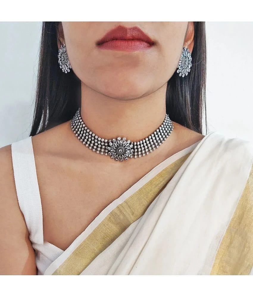 PUJVI Silver Alloy Necklace Set ( Pack of 1 ) - Silver