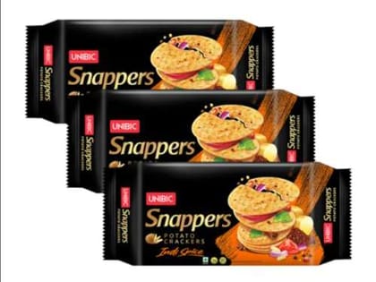 UNIBIC Snappers Potato Crackers - Indi Spicy Biscuit (900 g, Pack of 3)