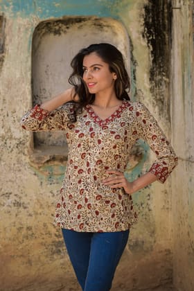JAIPUR HANDBLOCK PRINT New collection of cotton hand printed short kurti 46