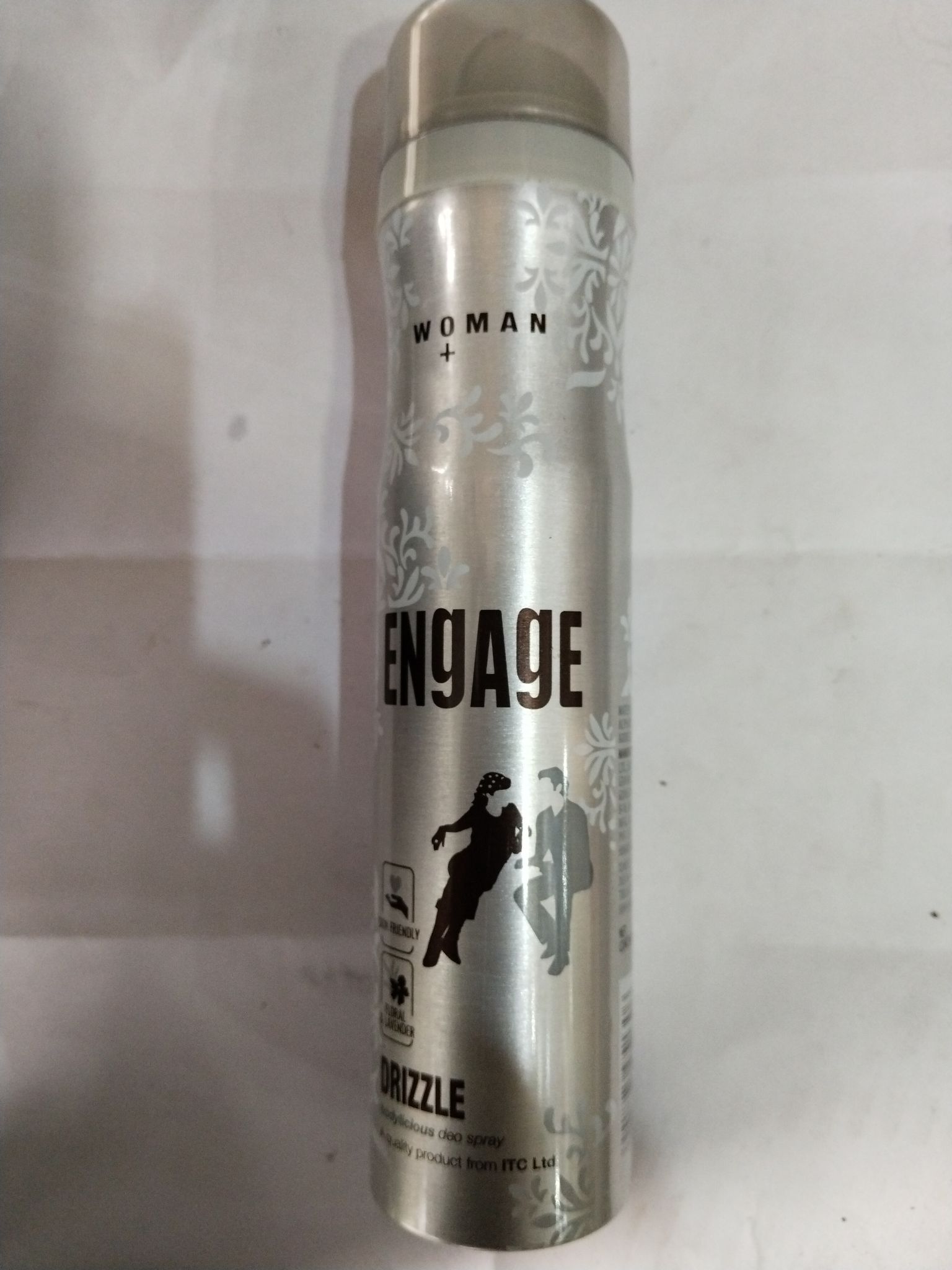 Engage Woman Drizzle Bodylicious deo spray 