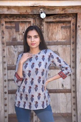 JAIPUR HANDBLOCK PRINT New collection of cotton hand printed short kurti 44