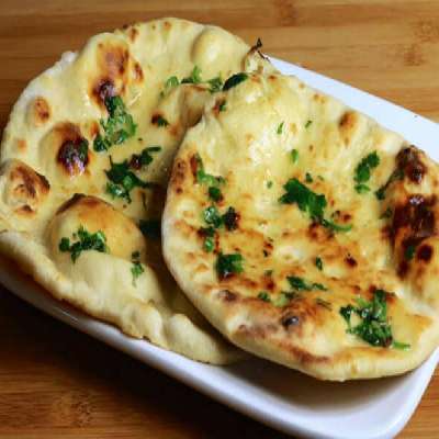 Mirch Butter Naan (Hari Mirch)