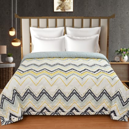 Zig Zag Abstract Comforter 180 GSM AC Room Reversible Double Bed Comforter