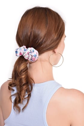 Amore Regular Scrunchie