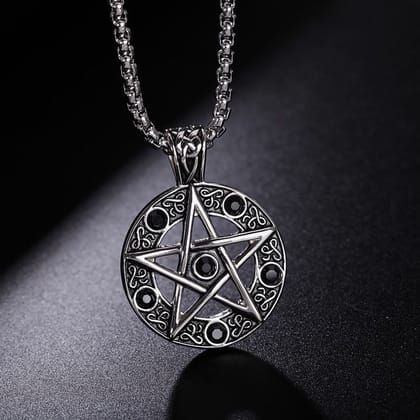 Starry Essence (Pendant + Chain)