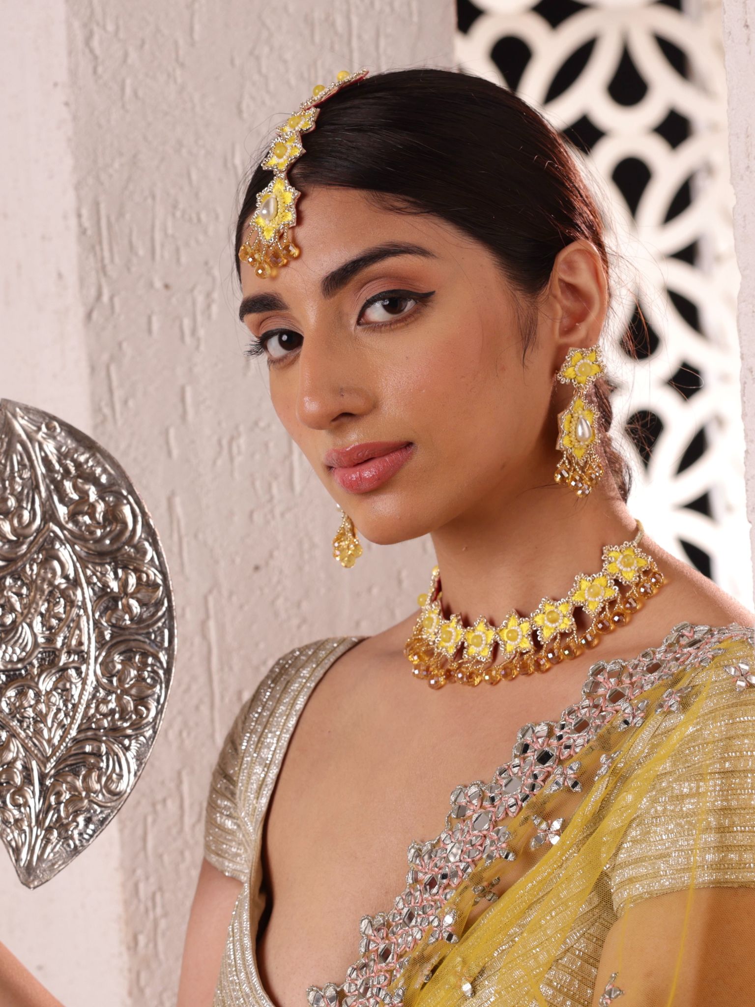 Blossom (Earrings, Mangtikka, & Sleek Necklace)