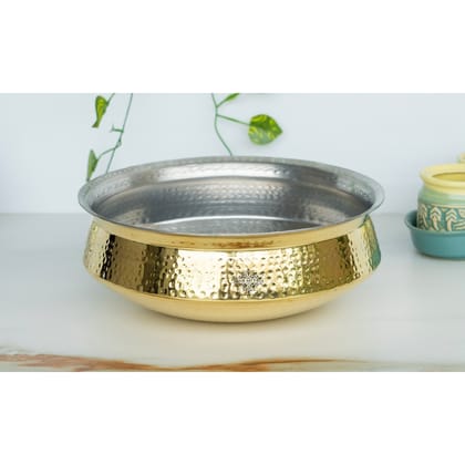 Indian Art Villa Brass Hammered Lagan with Tin Lining - Elegant Brass lagan, Ideal for Rice, Veg, and Non-Veg Dishes-5300ML