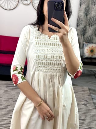 Embroidered Casual Dress-S