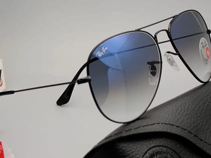 Ray-Ban New Stylish Blue Shade & Black 3026 Wayfarer Master Pcs Sunglass For Unisex