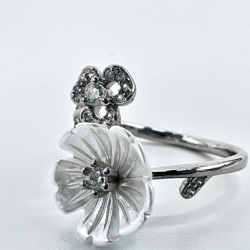 White Silver Pearl Ring-1