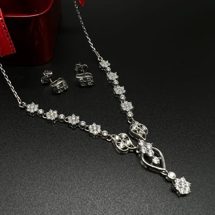 Silver Star Diamond Necklace with Earing