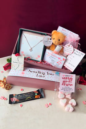 Heart Pendant - 7 Day Valentine’s Week Celebration Gift Hamper-Rose