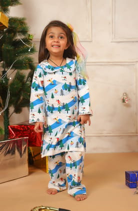 Winter Carnival Print Nightwear Set-0-3 Months