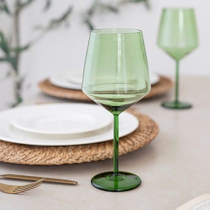 Spring Green Wine Glass  (Set of 2)