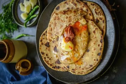 2 Stuffed Aloo Paratha With Plain Curd And Pickle