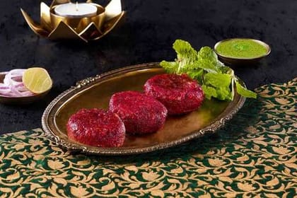 Beetroot & Peanut Kebab (3 Pcs)