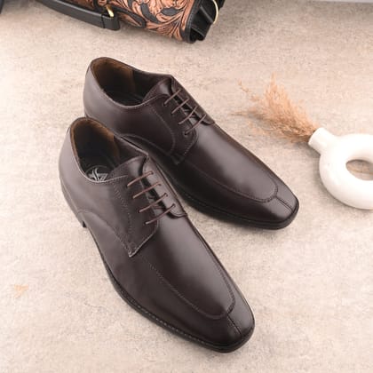 Dapper Full Grain Leather Derby Lace Ups-Brown / 6