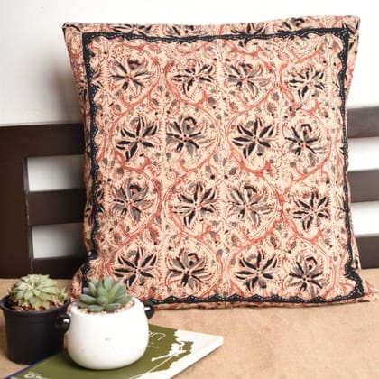 Pink Kalamkari cushion cover with applique