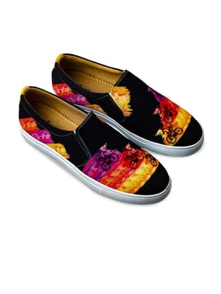 Men Printed Canvas Slip-On Sneakers