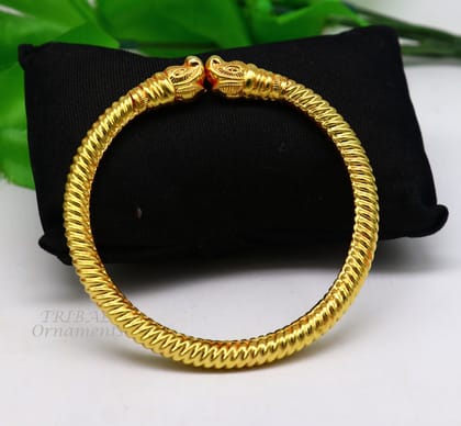 22 kt yellow gold handmade customized vintage elephant design stylish kada bangle bracelet, best gifting for wedding anniversary gift gk02-2.125