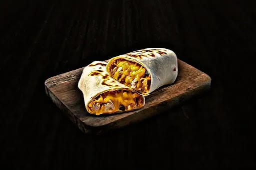Tawa Chicken Paratha Roll