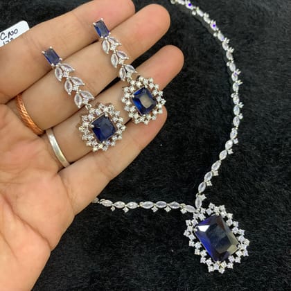 Zircon Necklace Sets 688578-Short Necklaces / Copper Alloy / Blue