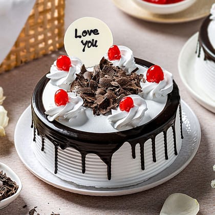 Love You Black Forest Cake Half Kg