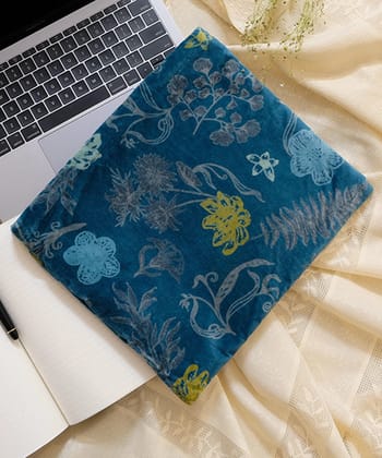 Printed Deep Blue Floral Velvet Laptop Sleeve / Case (13.5 x 11.5 inches)