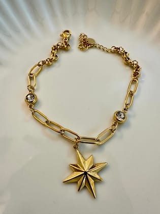 Paper Clip Star Bracelet-Gold