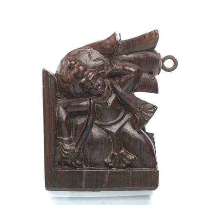 Vintage Style Dwarapalaka Wooden Frame Wall Hook for Home Decor-