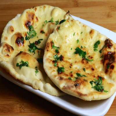 Mirch Butter Naan (Red Mirch)