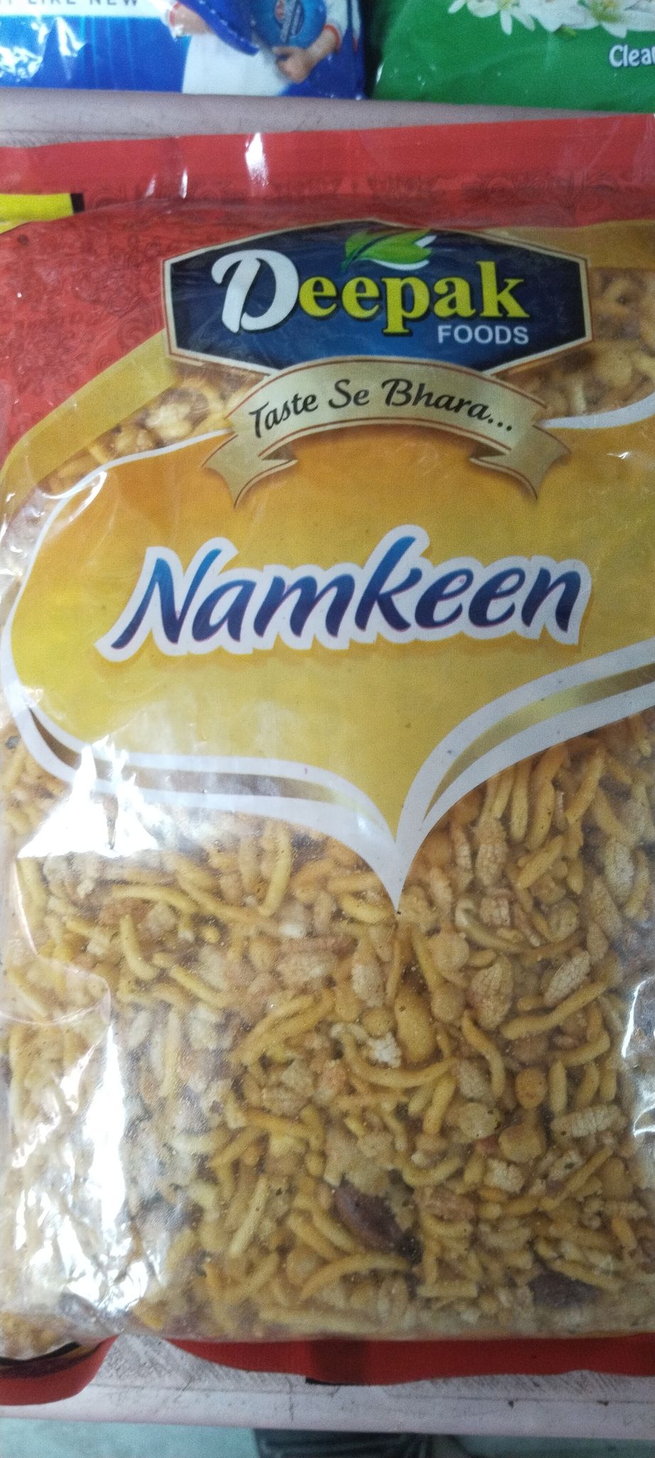 Deepak Bombay mixture Namkeen 