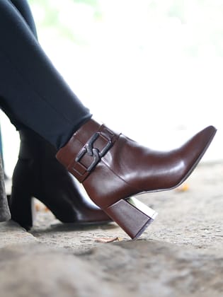 Enigma Brown Boots-Brown / 36