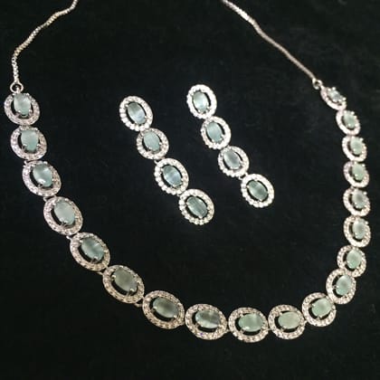 Zircon Necklace Sets 57678-Short Necklaces / Copper Alloy / Mint
