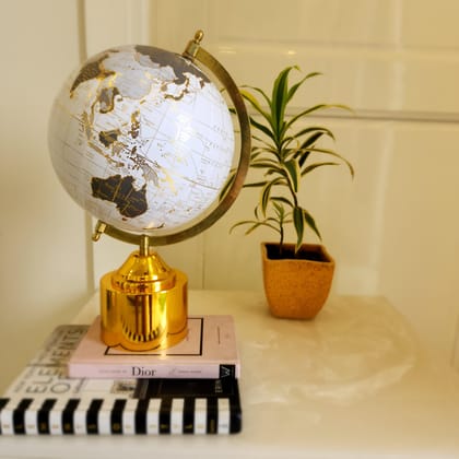 Panama Laminated White Grey Globe-Metal Base | Gloss Finish / L: 8 |  H: 14 | W: 9  (inch) / Globe Size - 8 Inch