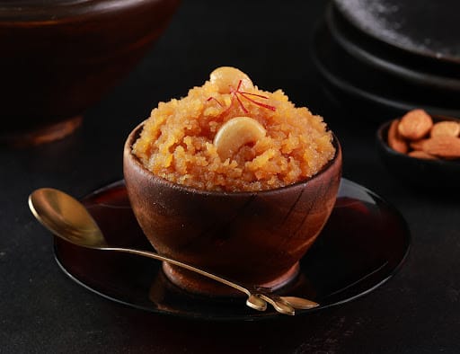 Ghee Moong Dal Halwa [100 Gm]