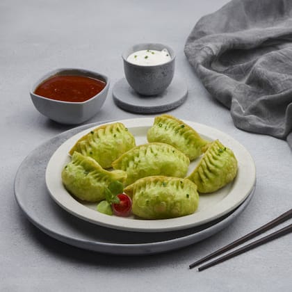 The Wow Darjeeling Fried Chicken Momo With Momo Chutney