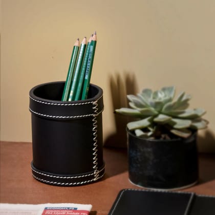 Modella Pen Holder Black-Black