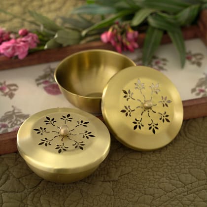 SUNEHERI NUT BOWL (Set of 2)-GOLD / BRASS / 2 NUT BOWL