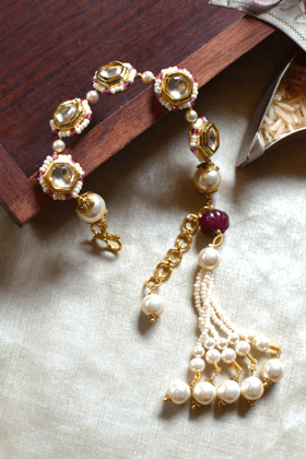 KUBERA CHEED TASSEL BRACELET- RED-5 bracelets with pouches