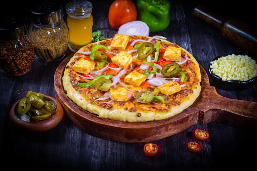 Paneer Tikka Pizza [12 Inches]