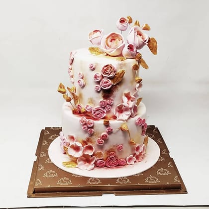 Pastel Roses Cake-Egg / Butterscotch