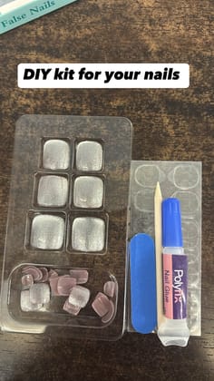 SMOOKY 24 set of nails toe nails - silver