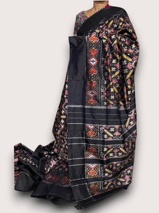 Pochampally Ikat Silk Black Patola Sari