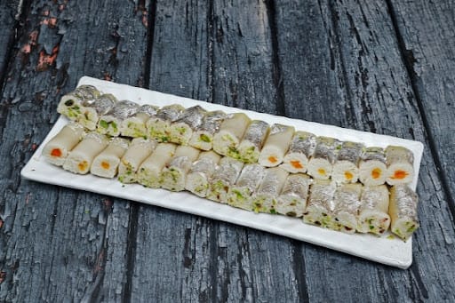 Khoya Roll