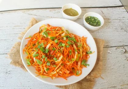 Veg Garlic Chowmien
