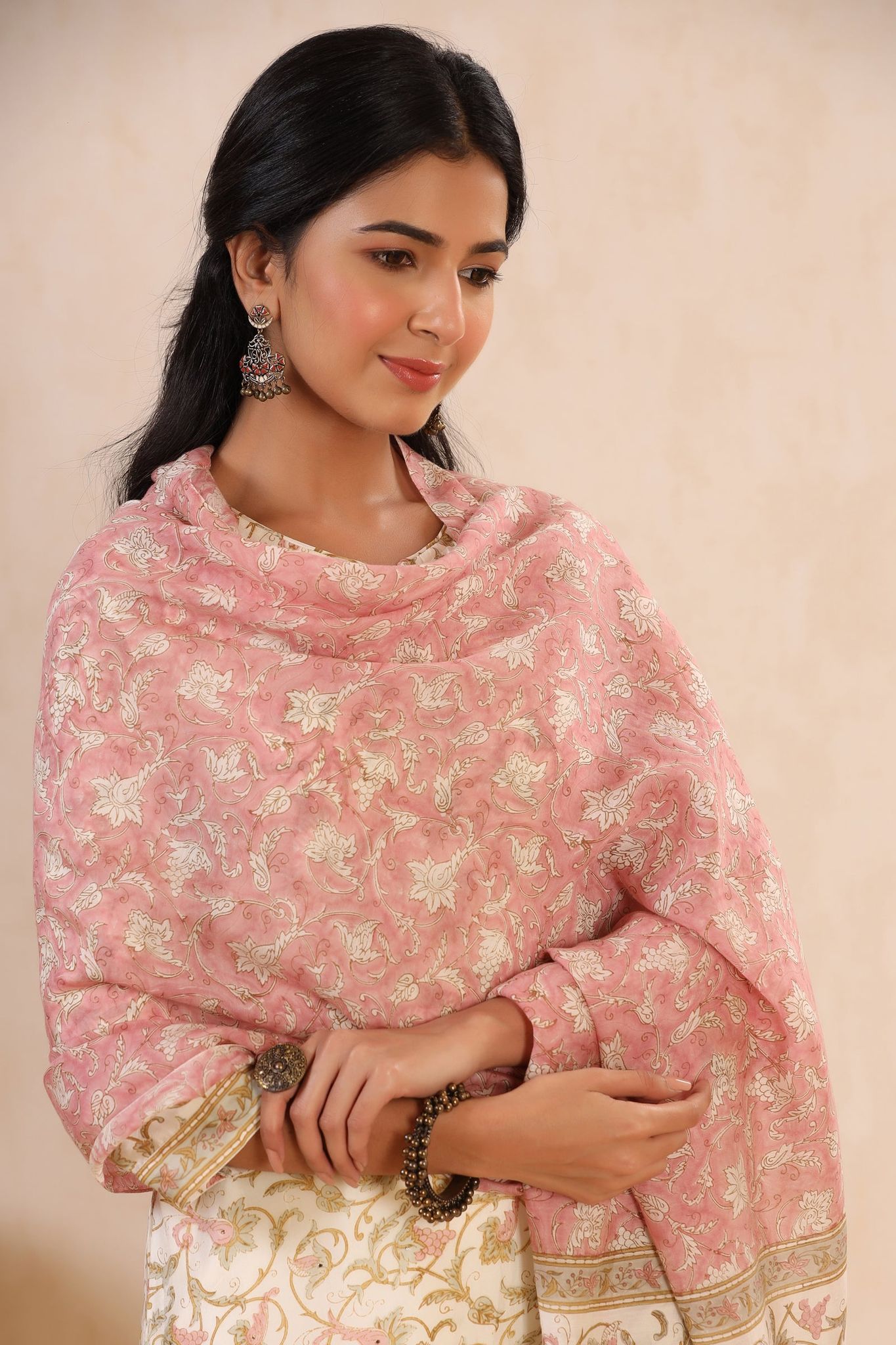 Nazakat Shumaila Stright Habutai Silk Kurta-S / Off White / Offwhite