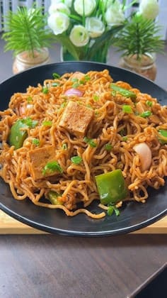 Paneer Vegetable Maggi
